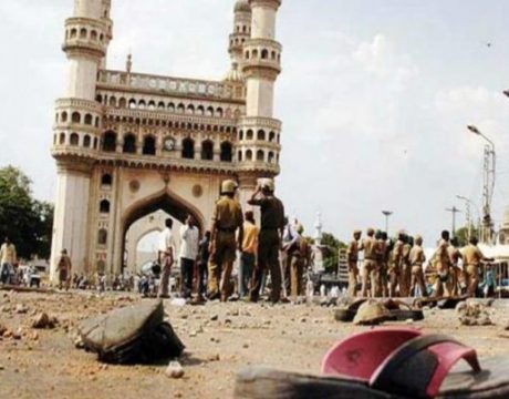 meeca masjid blast